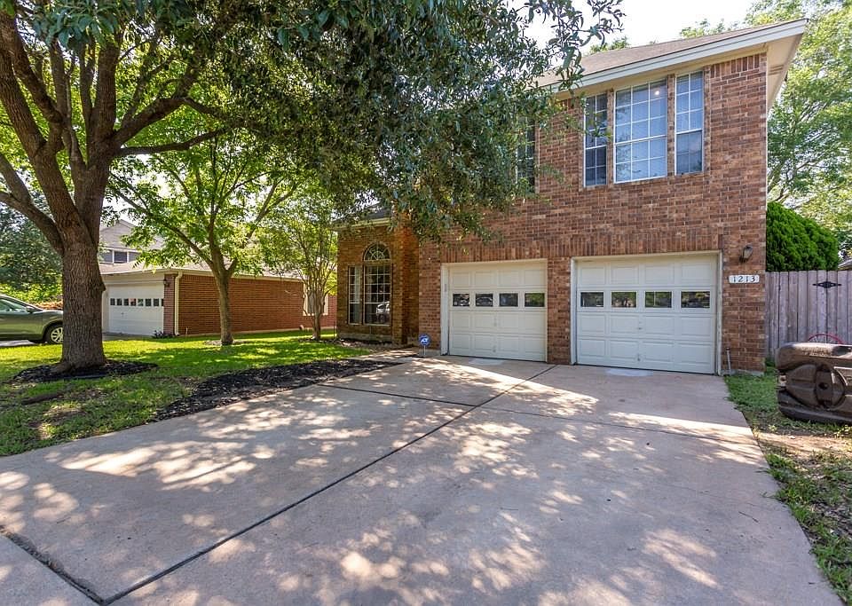 1st image of 1213 Meadow Lark Dr
