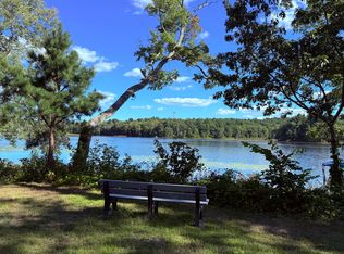 49 Lake Shore Dr, Littleton, MA 01460