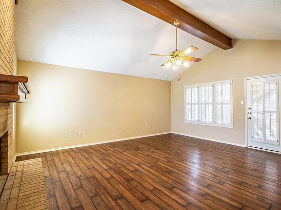4th image of 8204 Albany Ave APT A