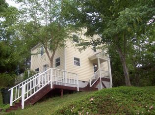 108 Fan Branch Ln, Chapel Hill, NC 27516