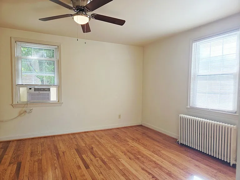 Flats at Westover — Photo 7