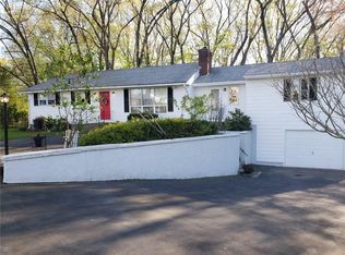 140 Lonsdale Farm Rd, Cumberland, RI 02864