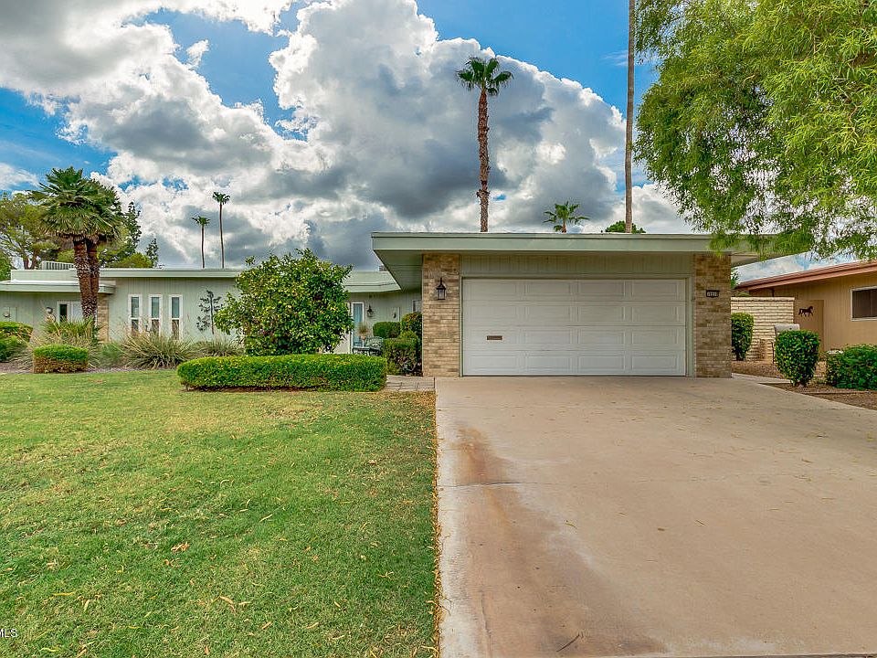 1st image of 10650 W Pineaire Dr