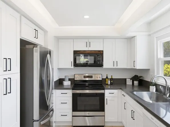 3621 Vista Campana S Unit 77, Oceanside, CA 92057