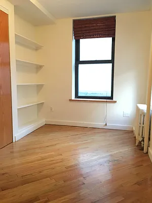 Rented by Meraki Realty LLC | media 8