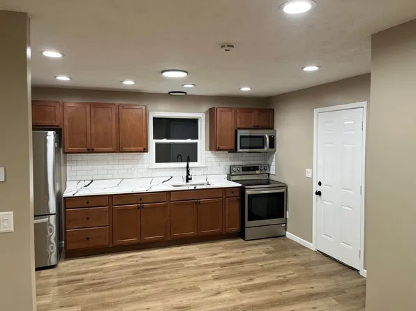 3158 F Ave #3158, Columbus, OH 43207