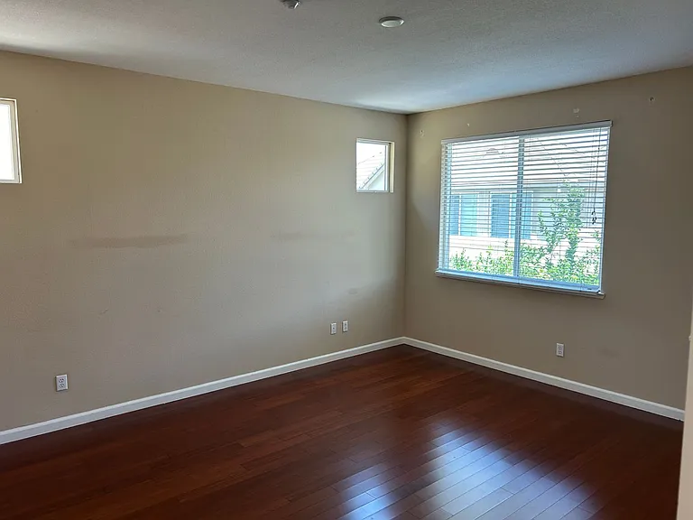 2342 Blue Ridge Ave — Photo 22