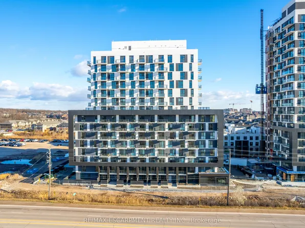 345 Wheat Boom Dr, Oakville, ON