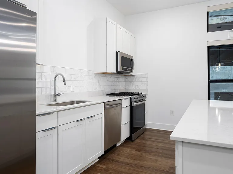 1329 4th Ave S #214 — Photo 13