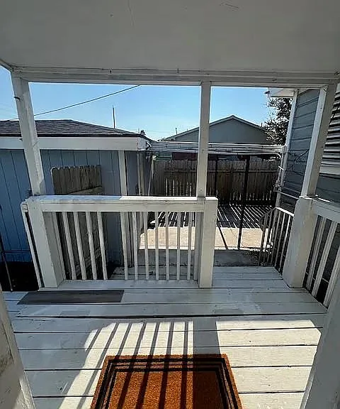 7813 Pruitt Dr — Photo 3