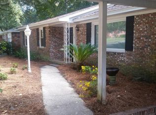 1219 Hillside Dr, Hanahan, SC 29410