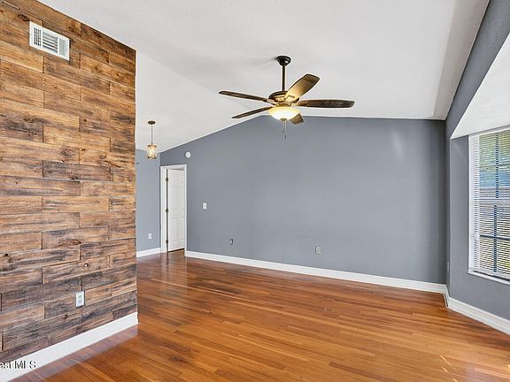 2nd image of 6020 Cannon Ave