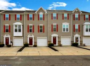 2102 E Oak Rd UNIT M6, Vineland, NJ 08361