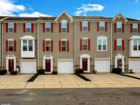 2102 E Oak Rd Unit M6, Vineland, NJ 08361