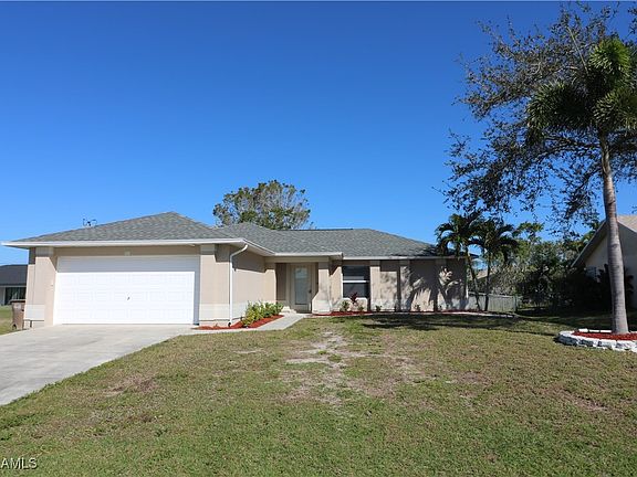 2nd image of 923 SW 35th St