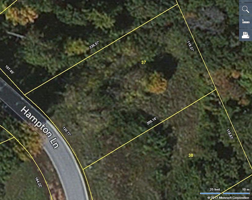 2nd image of 678 Hampton Ln