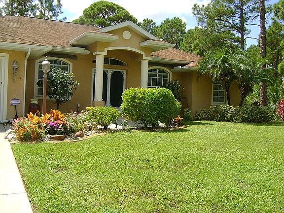 3rd image of 4415 Brodel Ave