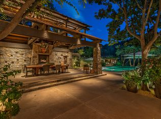 1250 Oakwood Ln, Saint Helena, CA 94574