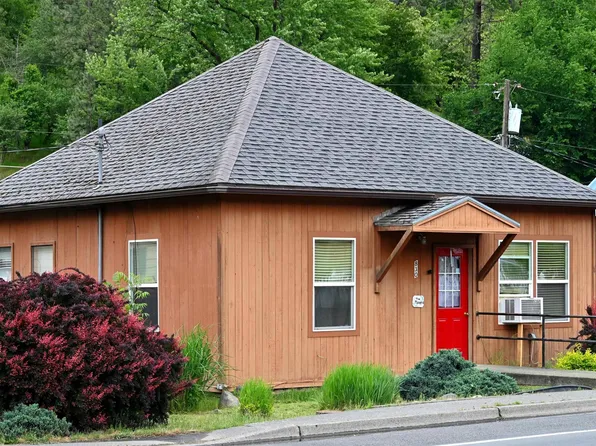 830 Riverside Ave, Orofino, ID 83544