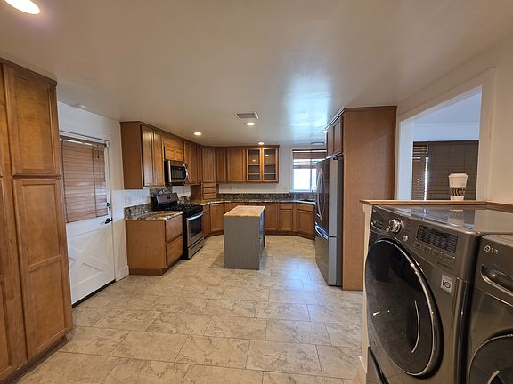 2nd image of 6954 Glade Ave