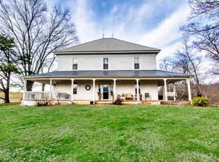 1062 Old Newport Hwy, Greeneville, TN 37743