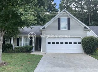 141 N Square Ln, Newnan, GA 30263