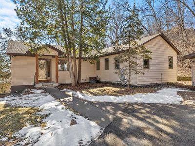6095 Delaney Way, Inver Grove Heights, MN, 55076