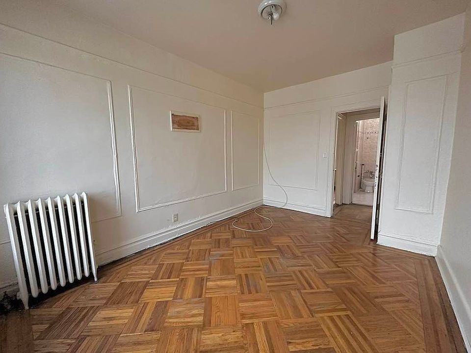 2nd image of 1 E 19th St #2R