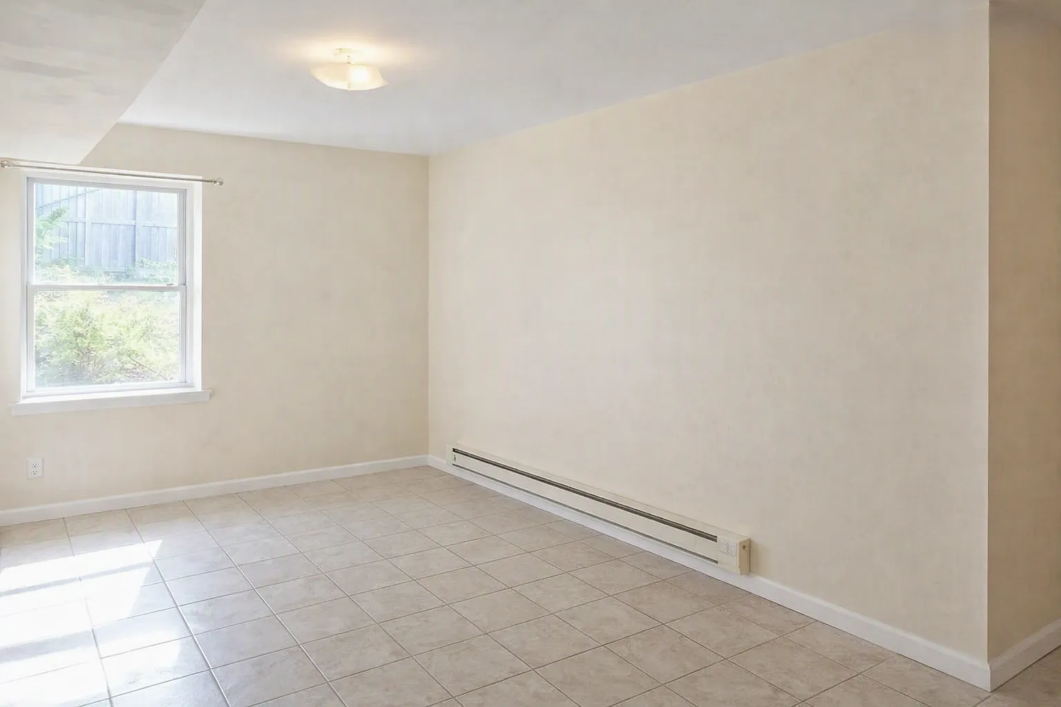 1 bed, 500 sqft, $1,800 — Photo 3