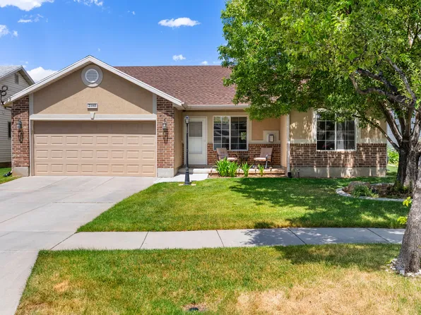 2180 W Craig Ln, Syracuse, UT 84075
