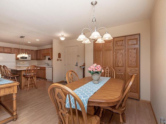 2nd image of 1341 Lake Dr W Unit B-308