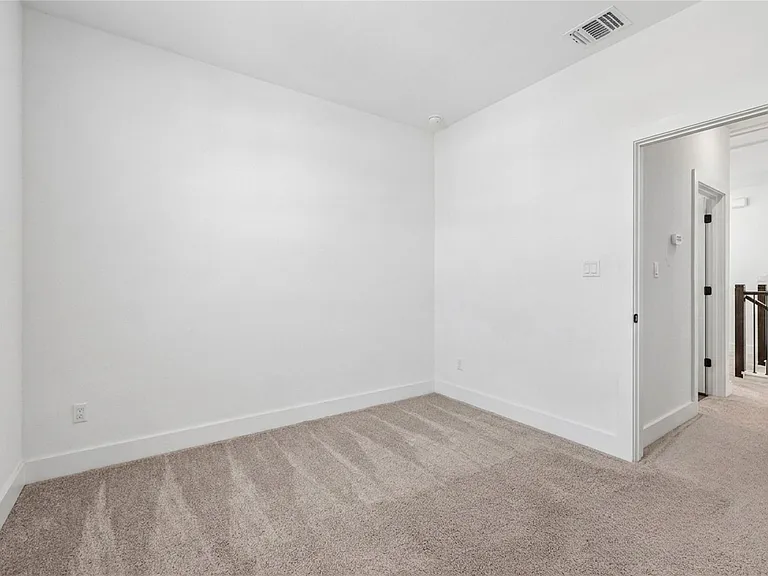 155 Sycamore Pines Ln — Photo 27