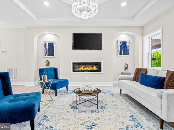 2505 Linden Ave, Baltimore, MD 21217