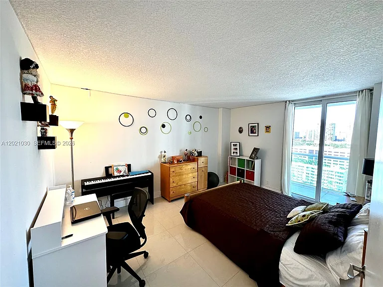 100 Bayview Dr #1729 — Photo 11