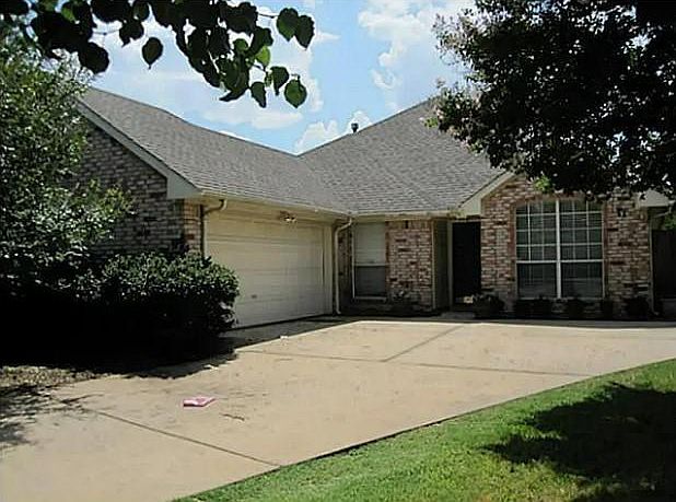 1st image of 1707 Chatham Ln