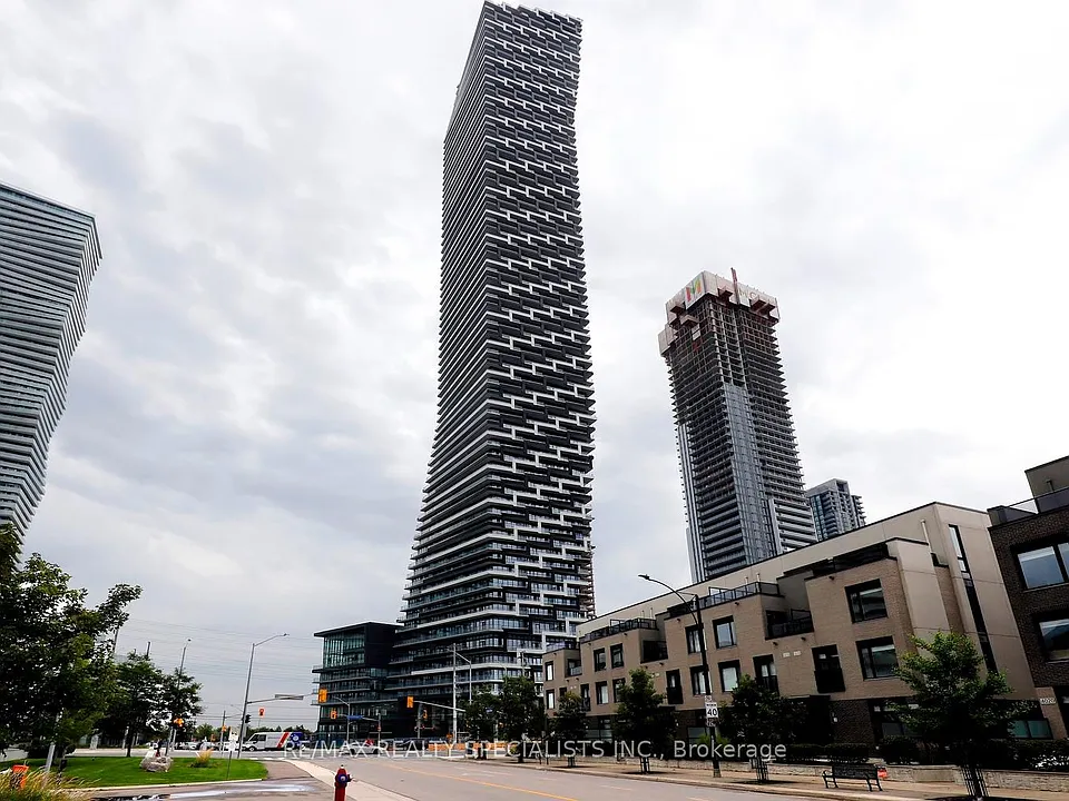 448 Burnhamthorpe Rd W #3804
