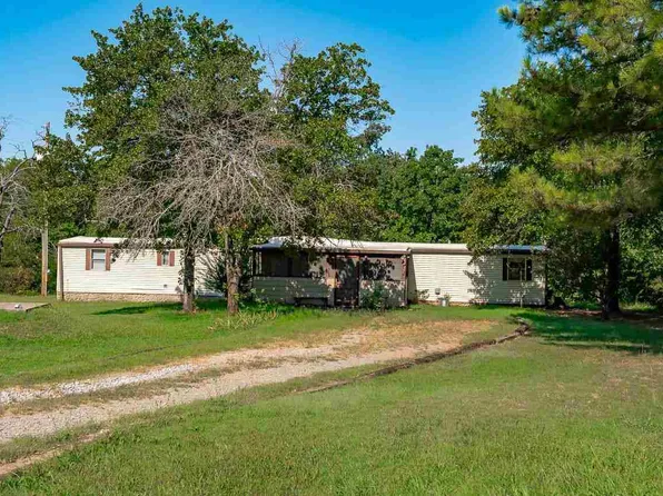 9214 E 2nd St, Stillwater, OK 74075