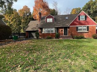 24 Van Ness Rd, Beacon, NY 12508