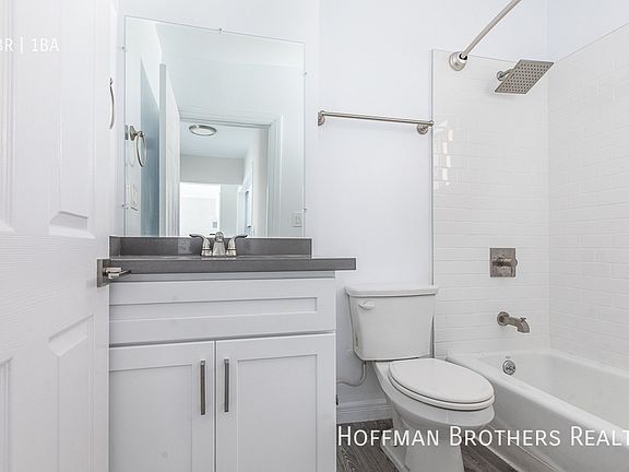 4th image of 3807 1/4 W Adams Blvd #3807-1/4