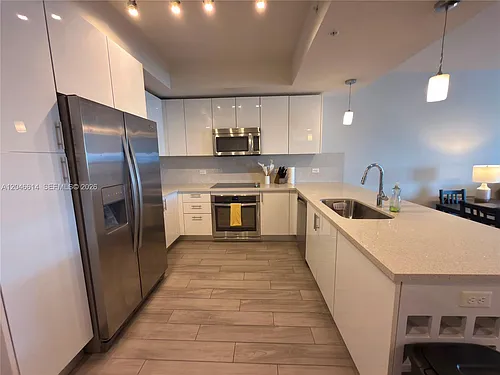 999 SW 1st Ave #2613 Photo 1