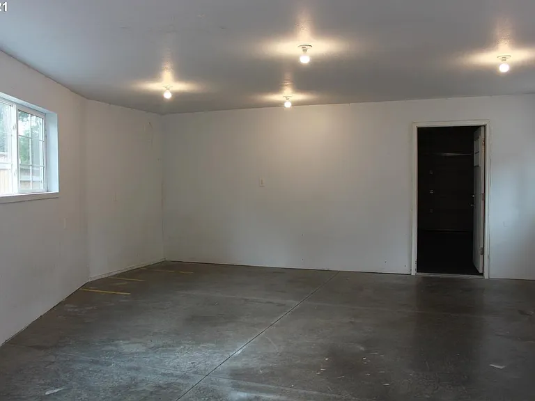 17902 SW Tamara Ave — Photo 27