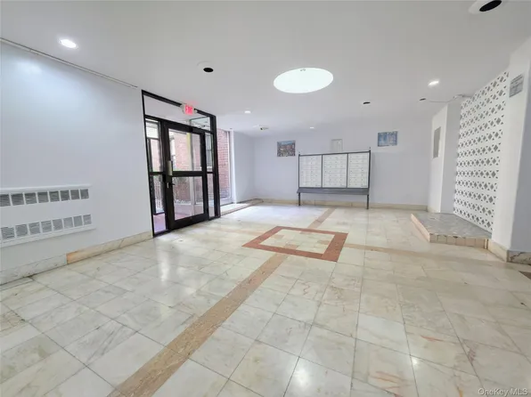 2640 Marion Avenue #6H, Bronx, NY 10458