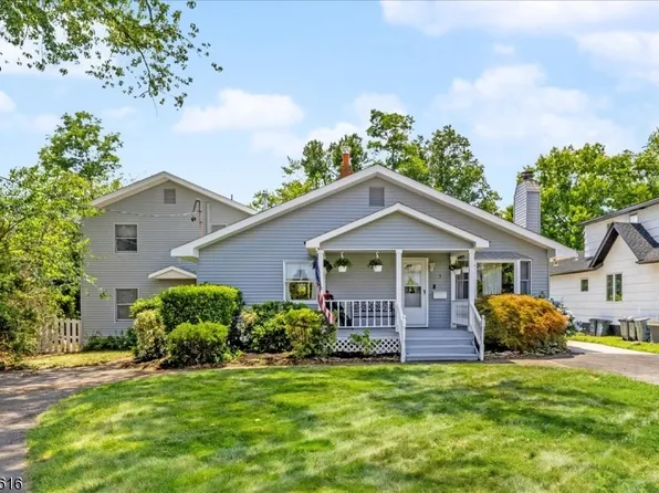 3 Sutphin Ave, Matawan Boro, NJ 07747