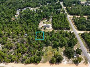 4 W Snowdrop St, Defuniak Springs, FL 32433