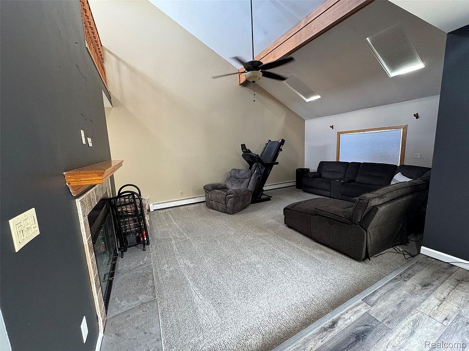 10055 Walnut Hill Dr, photo 24