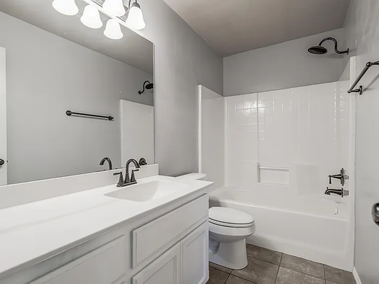 11825 SW 9th St — Photo 18
