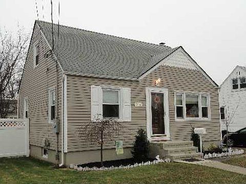 1st image of 314 Ferndale Ct