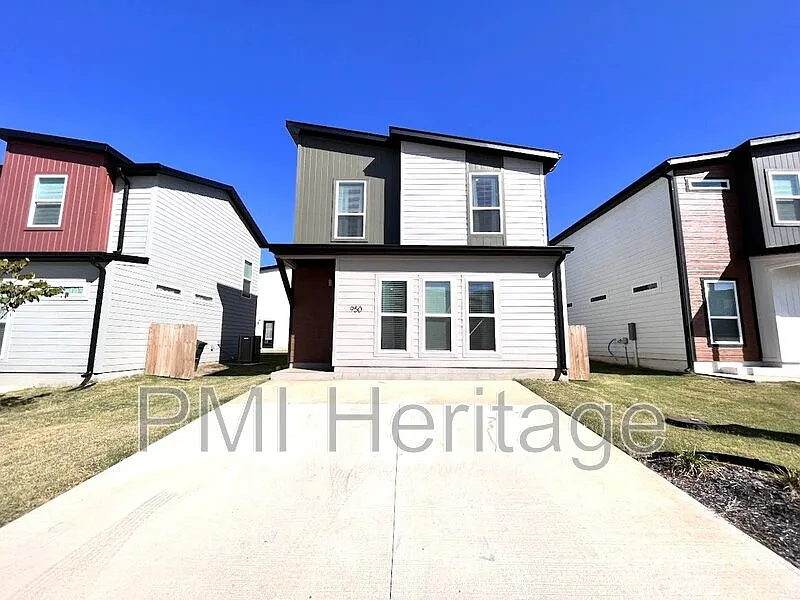 3 bed, 2.0 bath, 1178 sqft, $1,450 — Photo 1