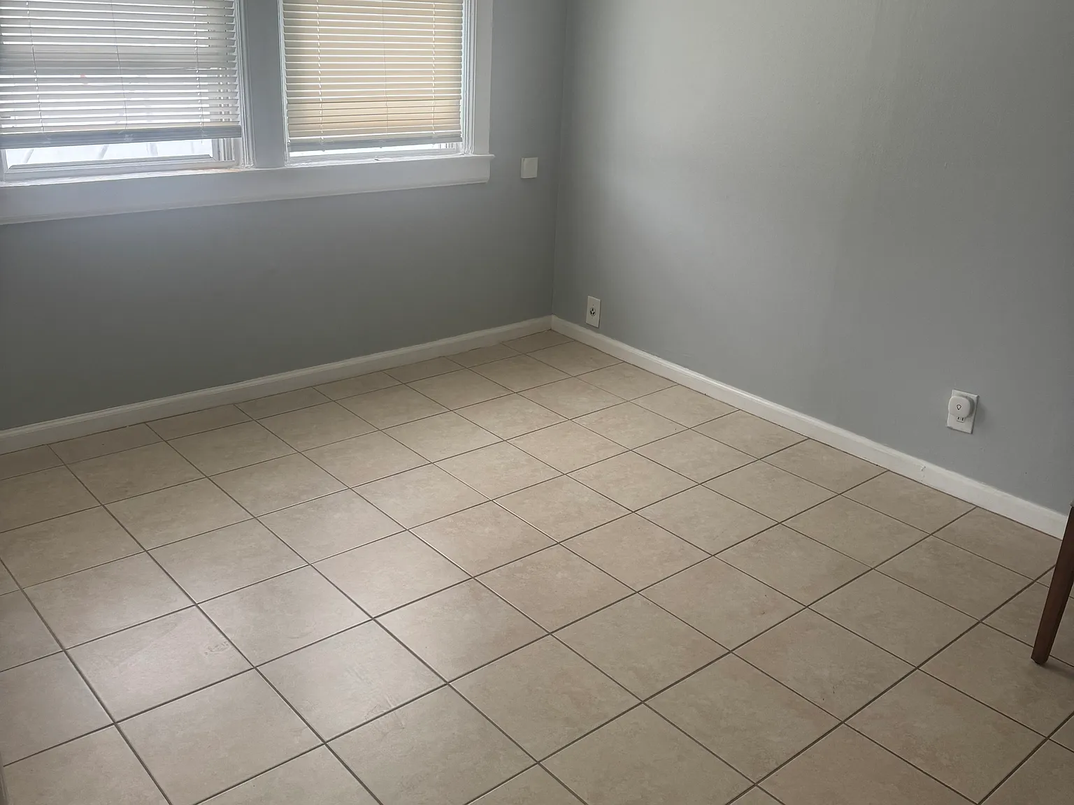 2 bed, 700 sqft, $2,350 — Photo 4