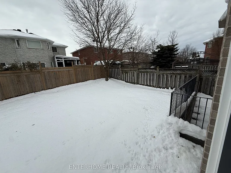 127 Birchwood Dr — Photo 8